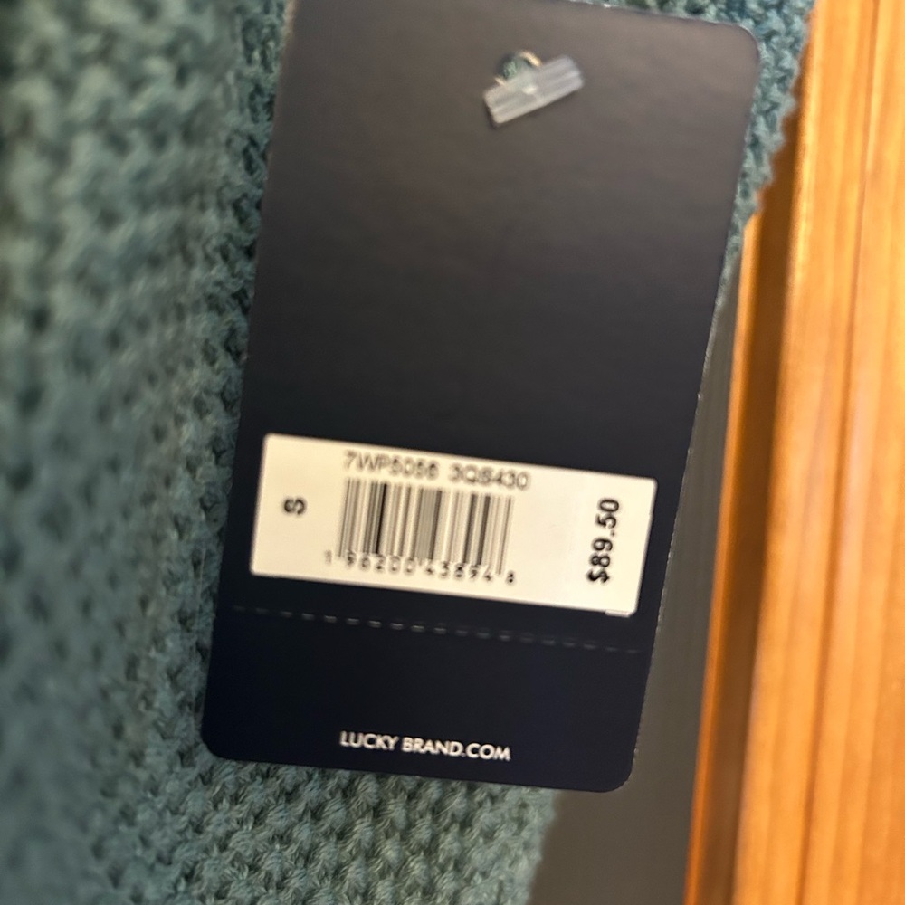 Lucky Brand Sage V-Neck Sweater - Picture 4 of 4